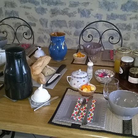 Au Rendez Vous De L'Auxois B&B Essey Екстер'єр фото