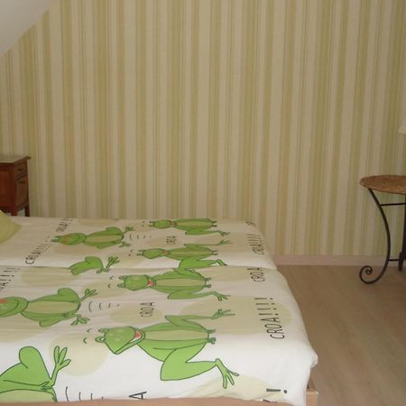 Au Rendez Vous De L'Auxois B&B Essey Екстер'єр фото